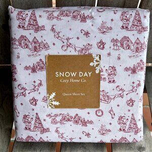 NEW Snow Day Red Toile Village Holiday Christmas Tree QUEEN Size Sheet Set